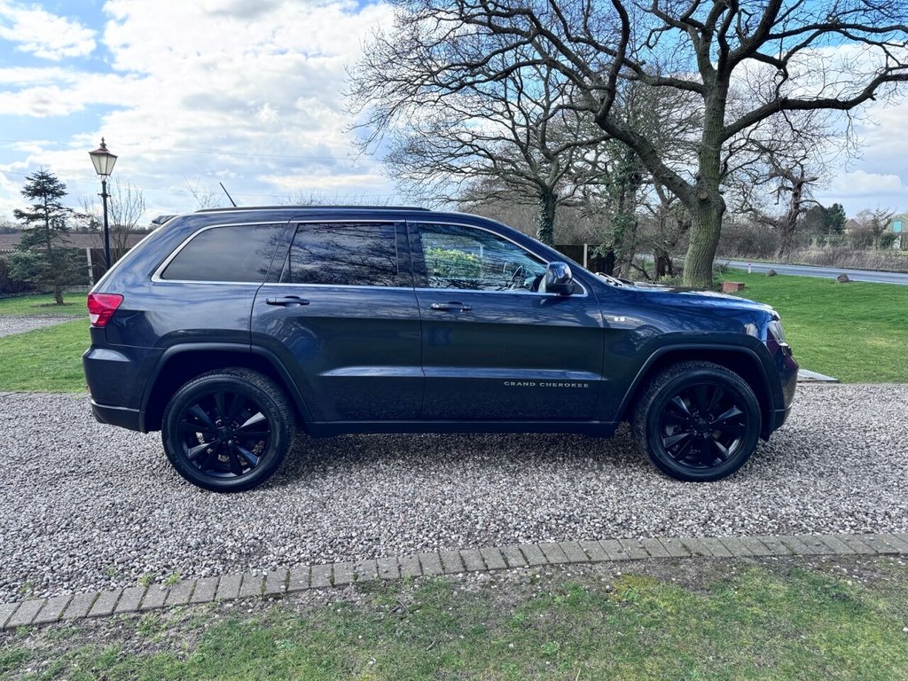 Used Jeep Grand Cherokee 2013 for sale - 76535712: Photo 4