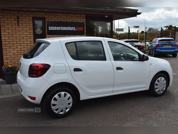 Used Dacia Sandero 2019 for sale - 76976932: Photo