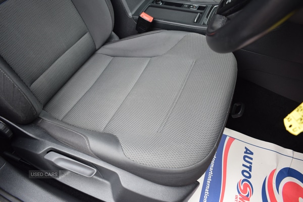 Used Volkswagen Golf 2017 for sale - 77910014: Photo 21