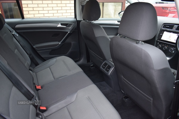 Used Volkswagen Golf 2017 for sale - 77910014: Photo 23