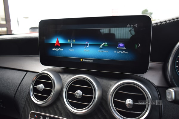Used Mercedes-Benz C-Class 2018 for sale - 76216237: Photo 11