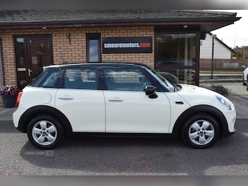 Used MINI Hatch 2019 for sale - 79497555: Photo