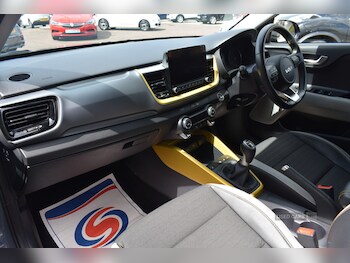 Used Kia Stonic 2023 for sale - 79396886: Photo