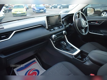 Used Toyota RAV4 2021 for sale - 76500293: Photo