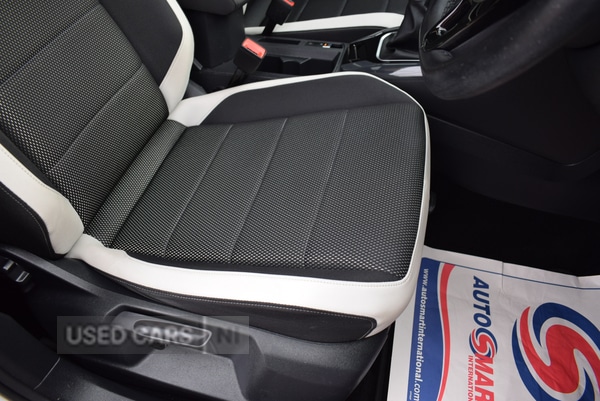 Used Volkswagen T-Roc 2019 for sale - 77840157: Photo 23