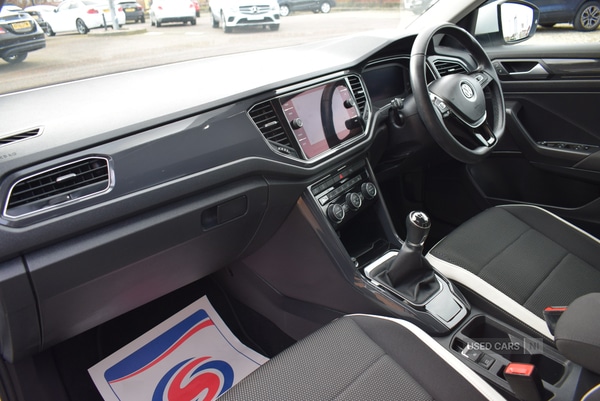 Used Volkswagen T-Roc 2019 for sale - 77840157: Photo 3