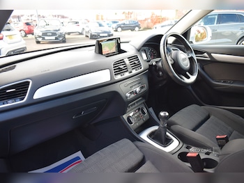 Used Audi Q3 2017 for sale - 77551009: Photo