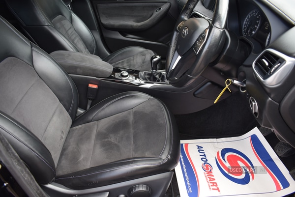 Used Infiniti Q30 2017 for sale - 76937104: Photo 21