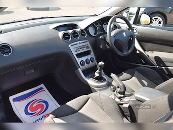 Used Peugeot 308 2010 for sale - 75388860: Photo