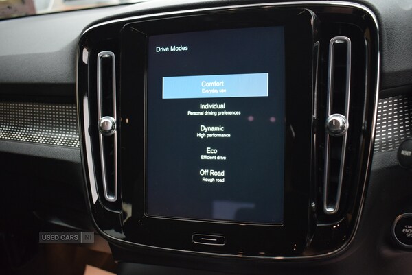 Used Volvo XC40 2021 for sale - 76175731: Photo 14