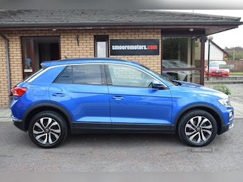 Used Volkswagen T-Roc 2021 for sale - 78989609: Photo