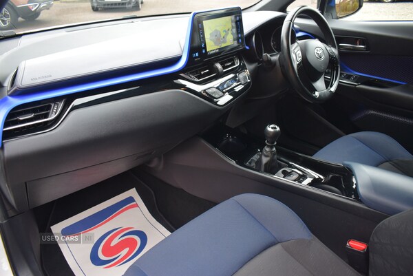 Used Toyota C-HR 2017 for sale - 76190224: Photo 3
