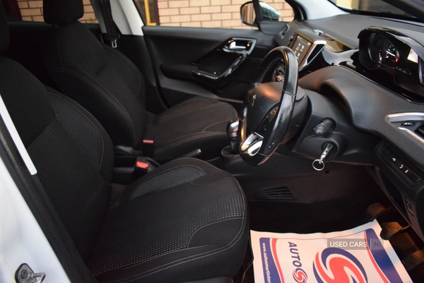 Used Peugeot 208 2017 for sale - 76539239: Photo 18