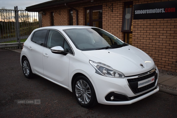 Used Peugeot 208 2017 for sale - 76539239: Photo 2