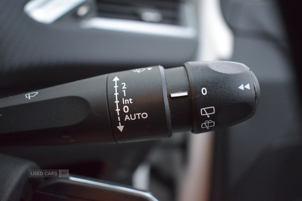 Used Peugeot 208 2017 for sale - 76634458: Photo 14