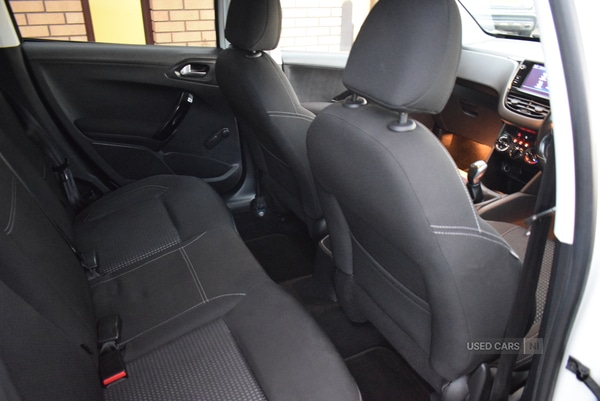 Used Peugeot 208 2017 for sale - 76634458: Photo 22