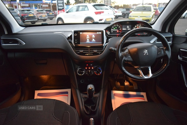 Used Peugeot 208 2017 for sale - 76634458: Photo 8