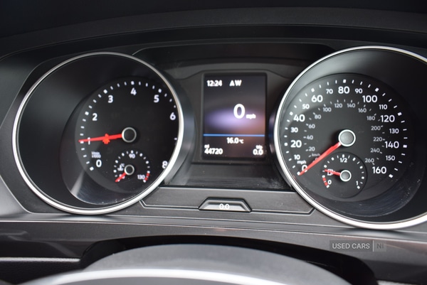 Used Volkswagen Tiguan 2018 for sale - 77940986: Photo 8