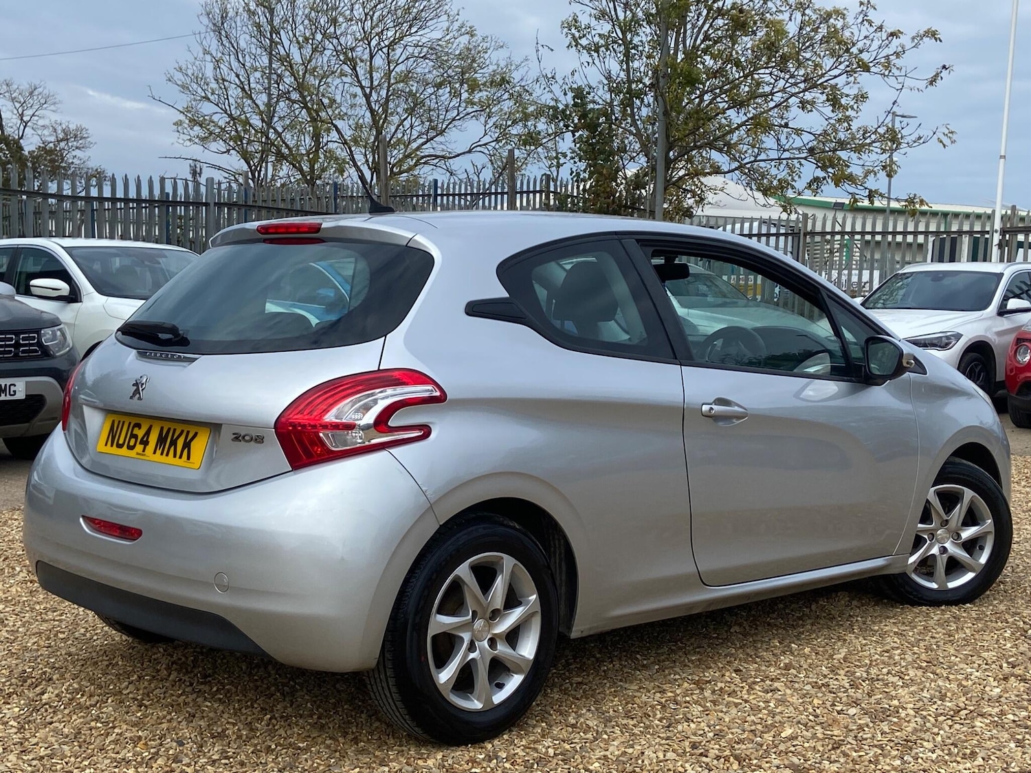 Used Peugeot 208 2014 for sale - 76200291: Photo 12