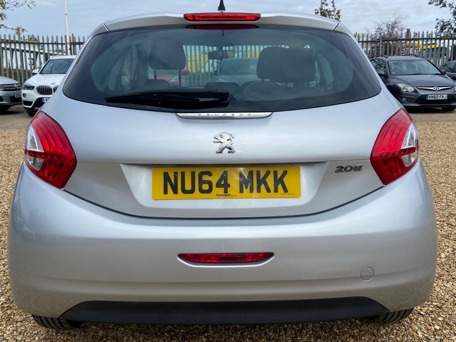 Used Peugeot 208 2014 for sale - 76200291: Photo 14