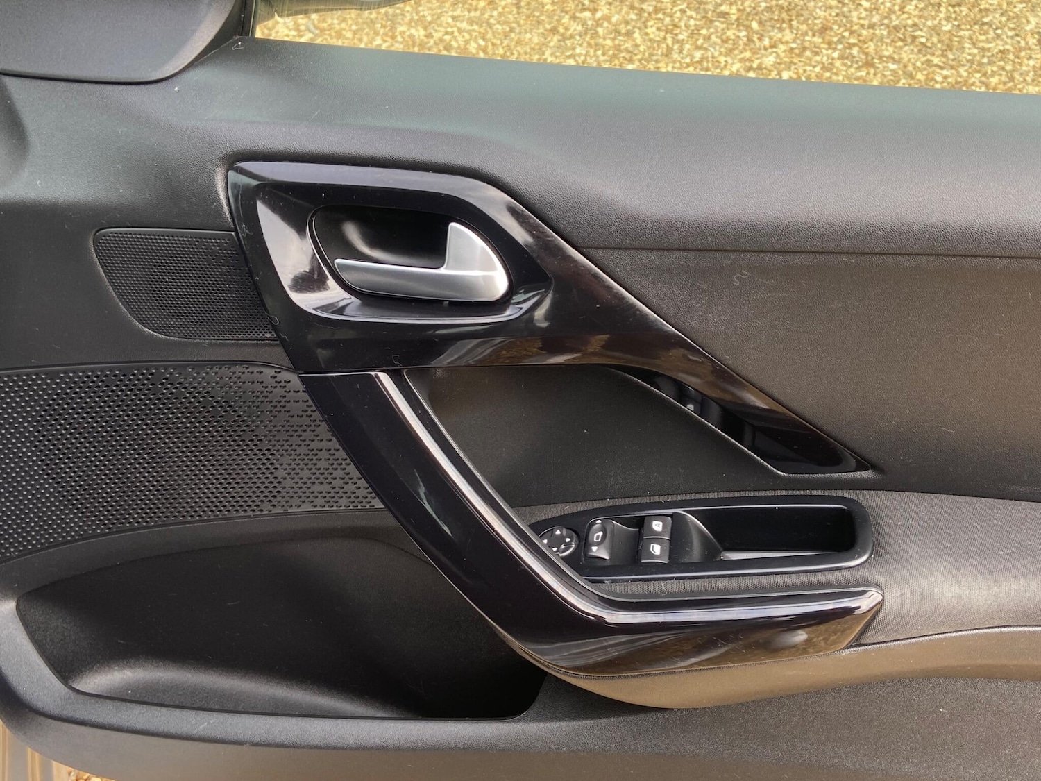 Used Peugeot 208 2014 for sale - 76200291: Photo 23