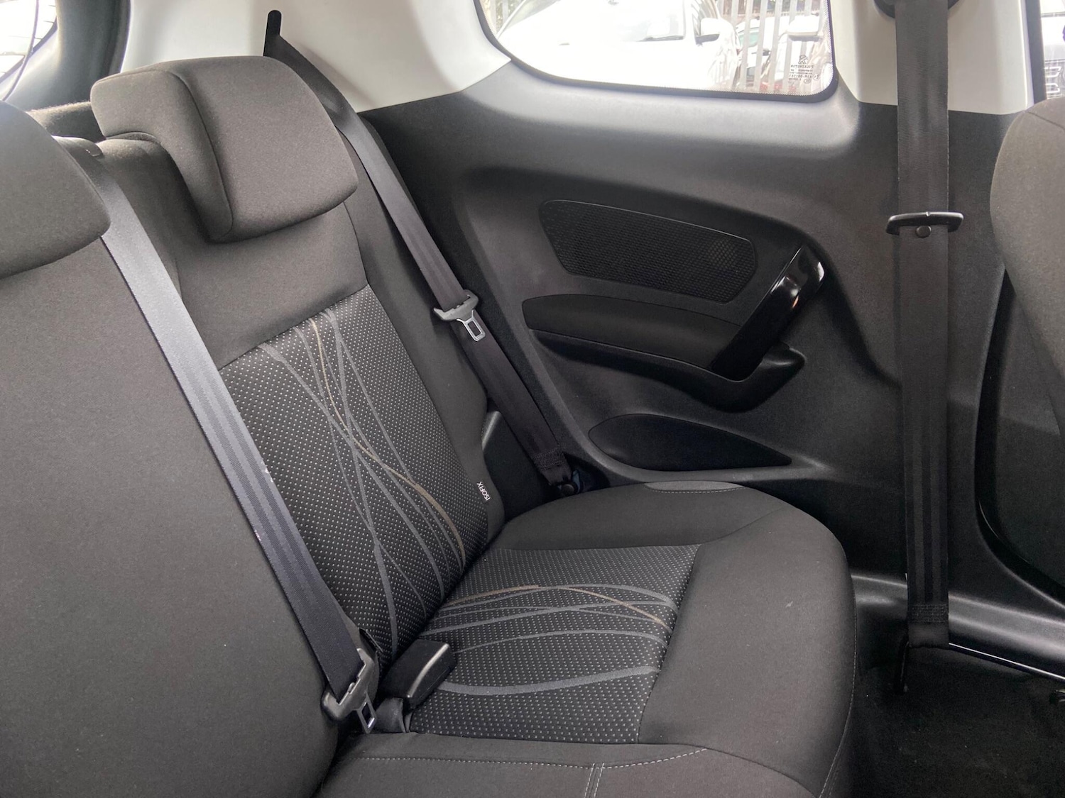 Used Peugeot 208 2014 for sale - 76200291: Photo 49