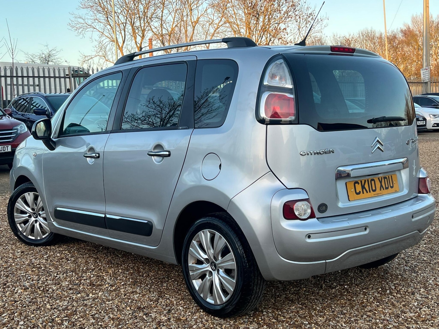 Used Citroen C3 Picasso for sale - 77015227: Photo 11