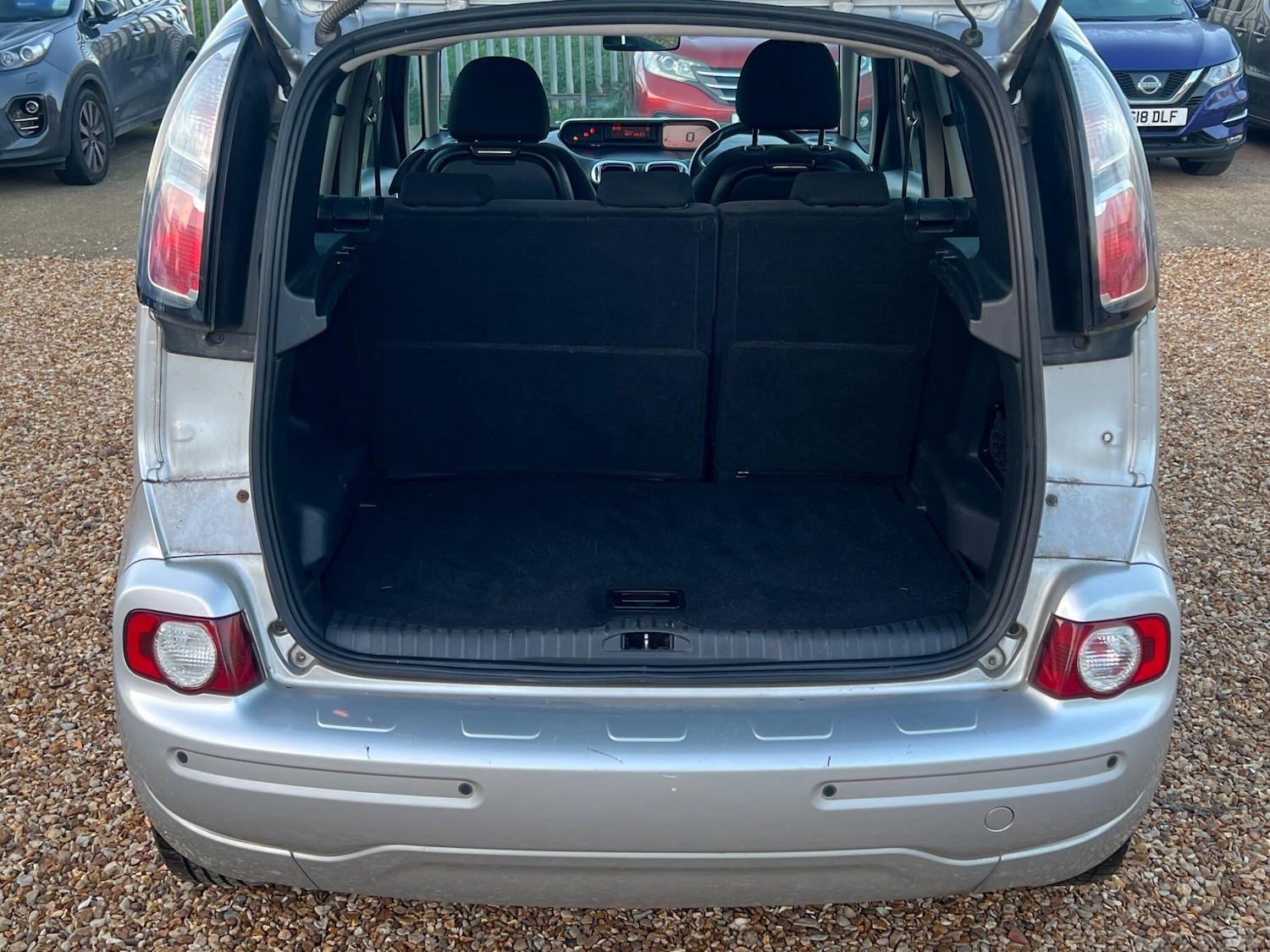 Used Citroen C3 Picasso for sale - 77015227: Photo 20