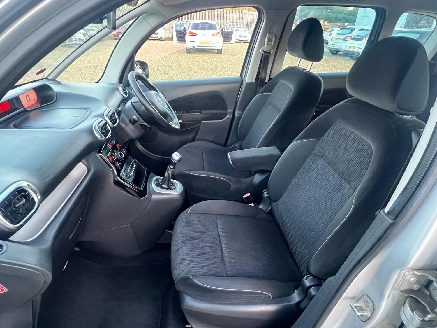 Used Citroen C3 Picasso for sale - 77015227: Photo 37