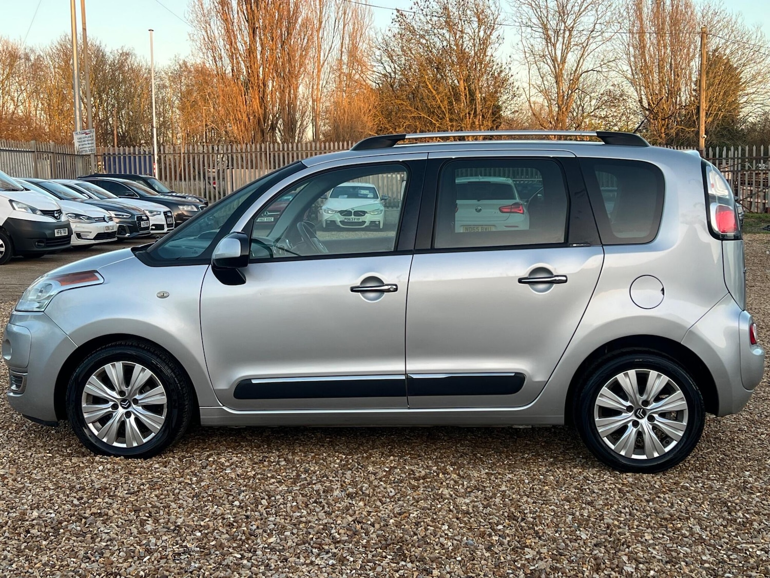 Used Citroen C3 Picasso for sale - 77015227: Photo 9