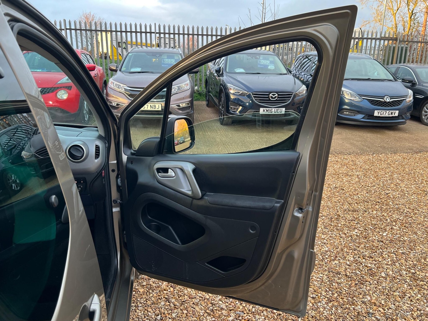 Used Citroen Berlingo 2017 for sale - 76409369: Photo 21