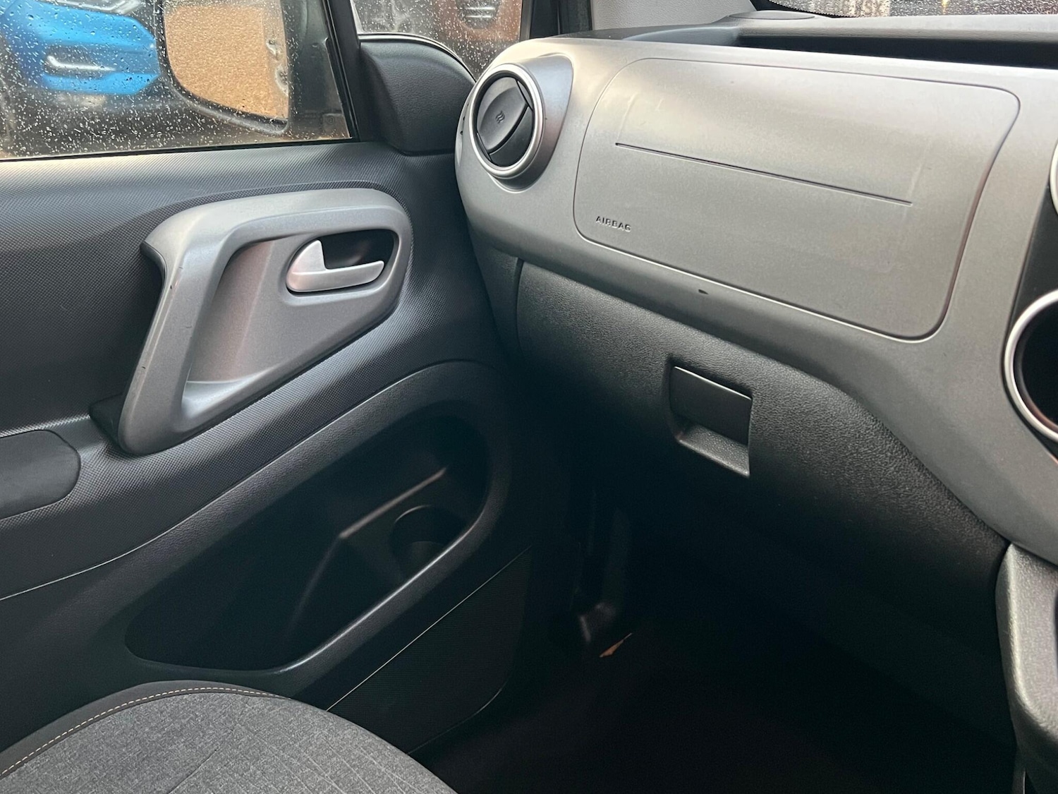 Used Citroen Berlingo 2017 for sale - 76409369: Photo 48