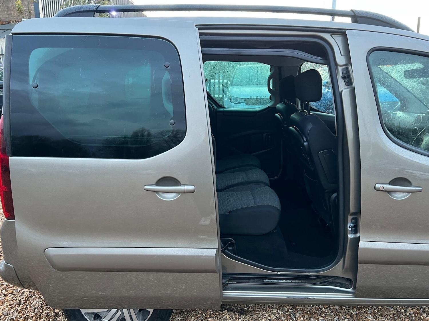 Used Citroen Berlingo 2017 for sale - 76409369: Photo 53