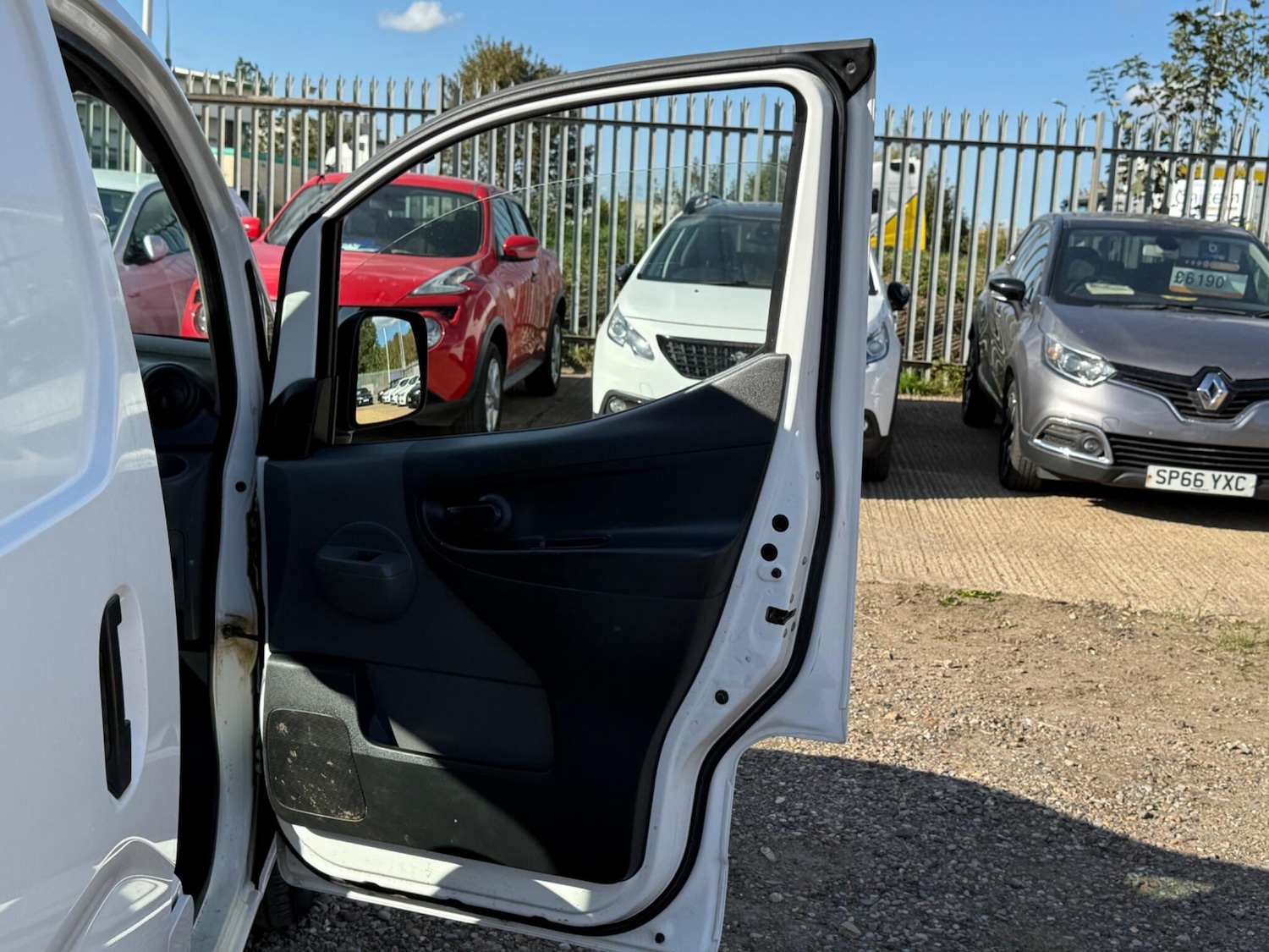 Used Nissan NV200 2016 for sale - 76042573: Photo 20