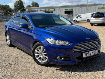 2015 (65) - 1.5 TDCi ECOnetic Titanium Hatchback 5dr Diesel Manual Euro 6 (s/s) (120 ps