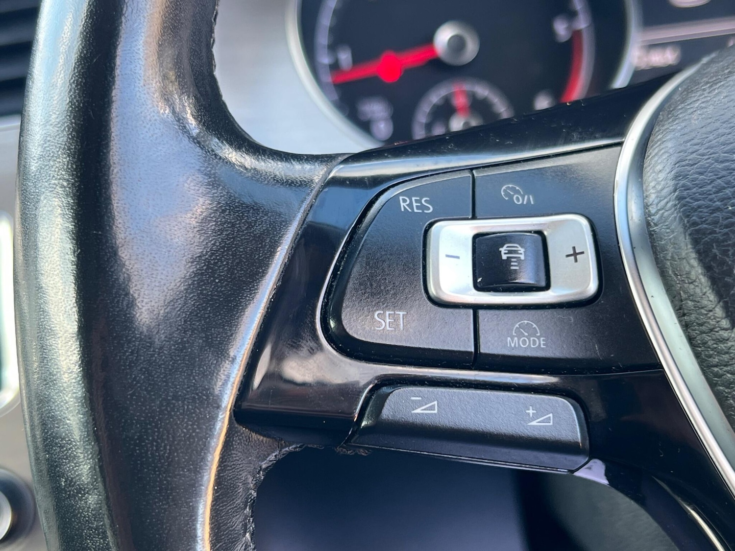 Used Volkswagen Golf 2016 for sale - 77511329: Photo 32