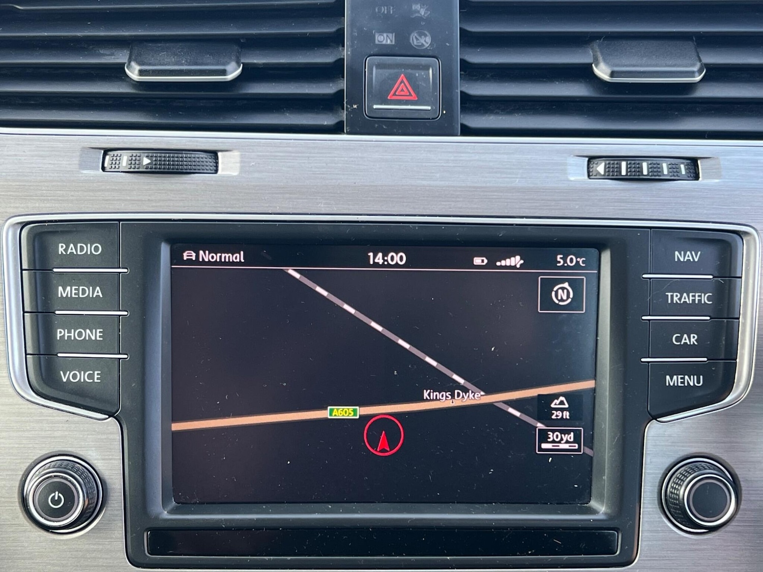 Used Volkswagen Golf 2016 for sale - 77511329: Photo 40