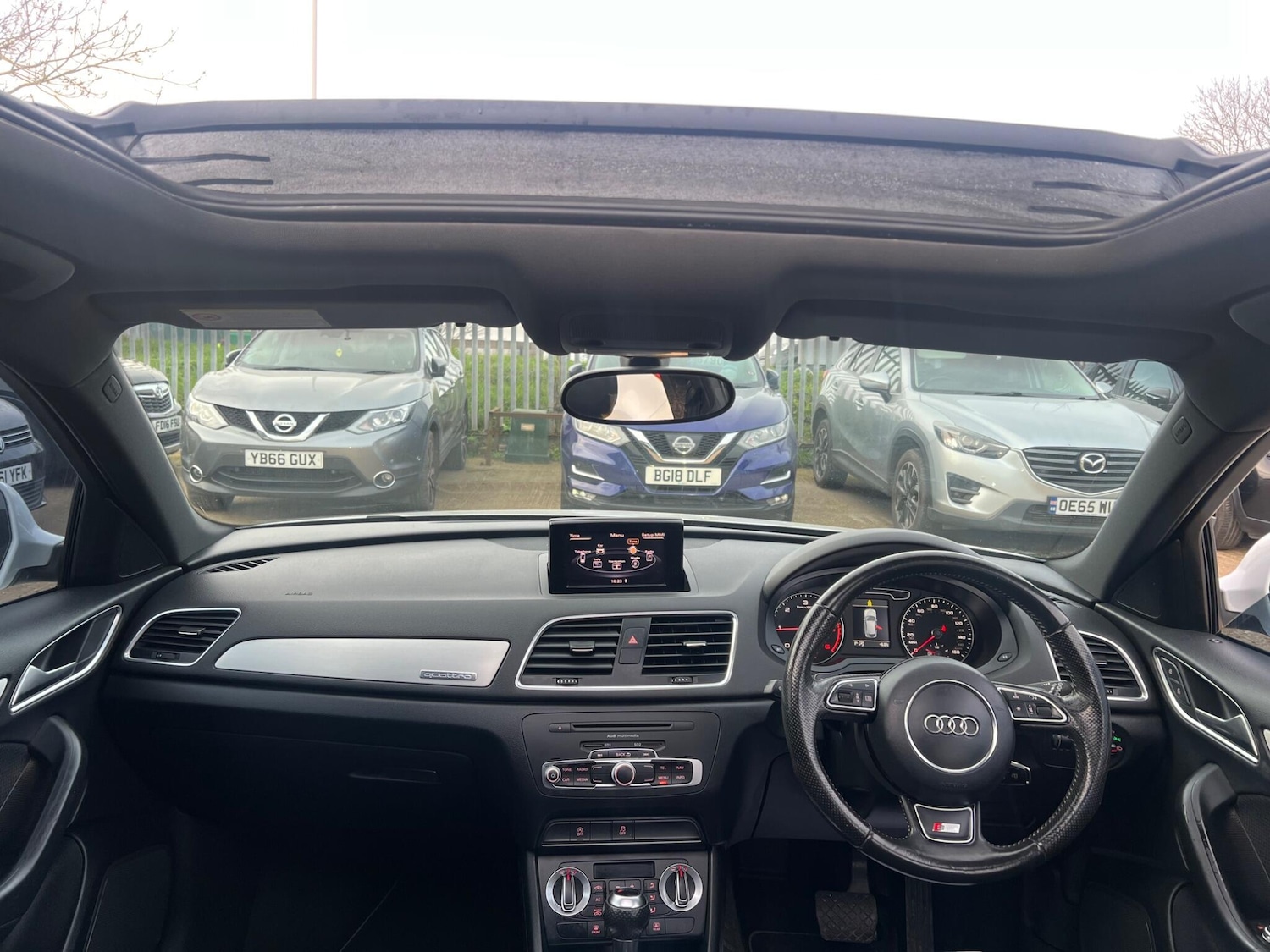 Used Audi Q3 2012 for sale - 77645751: Photo 34