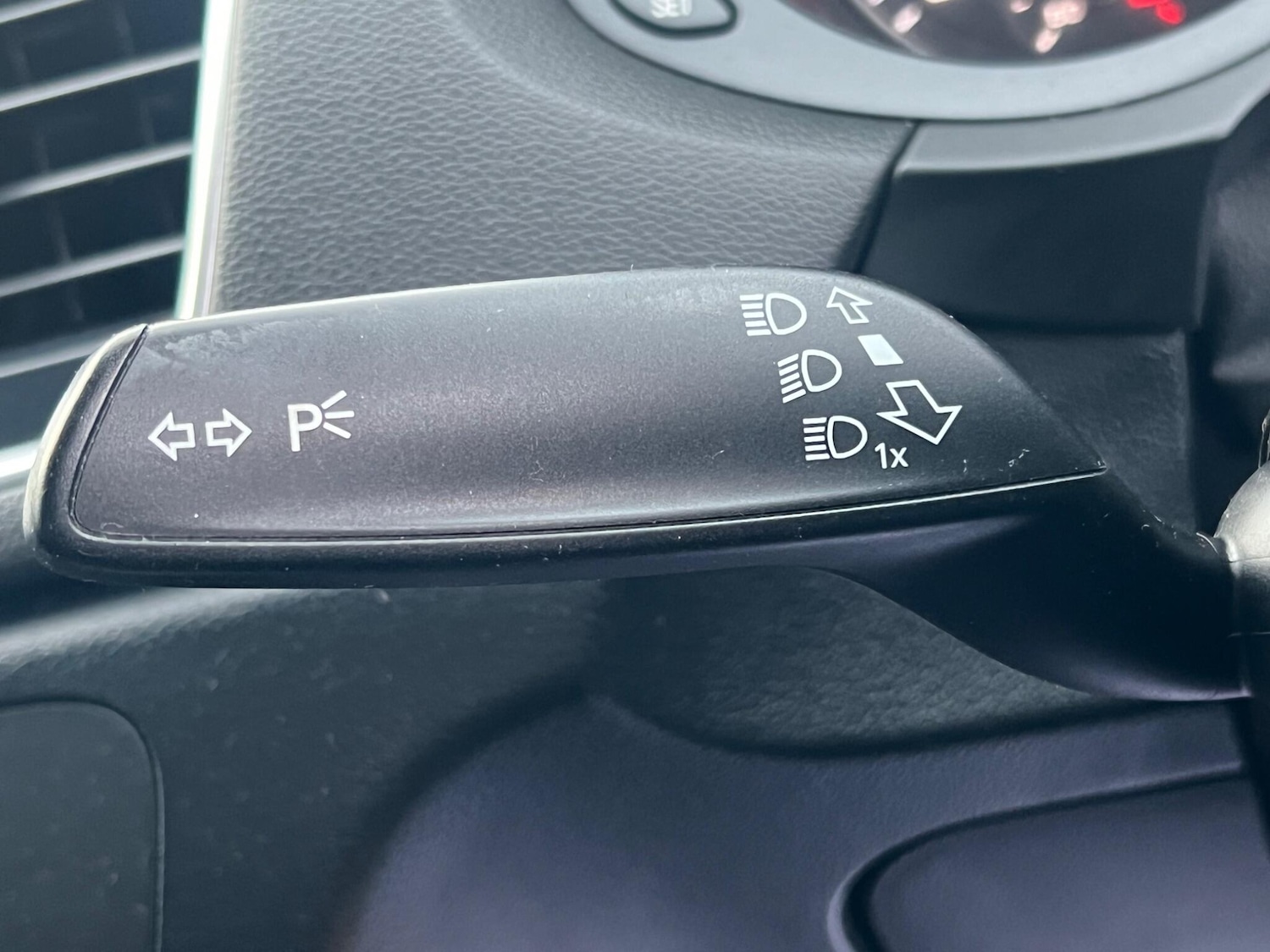 Used Audi Q3 2012 for sale - 77645751: Photo 39