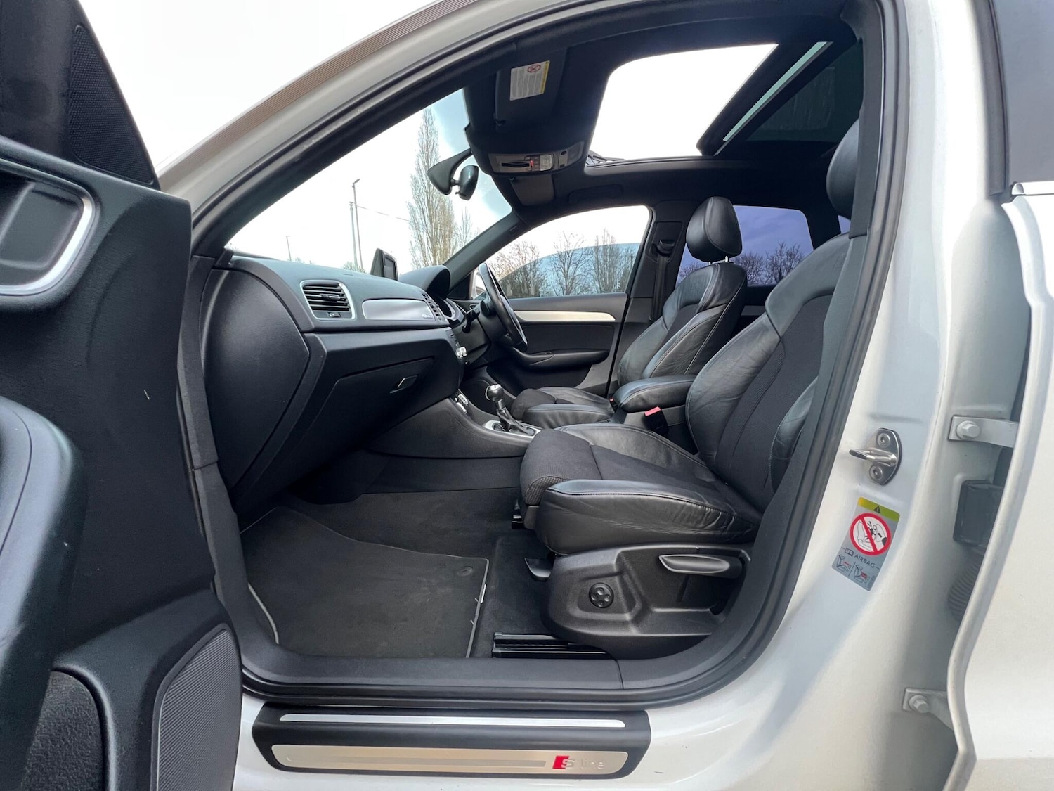 Used Audi Q3 2012 for sale - 77645751: Photo 60