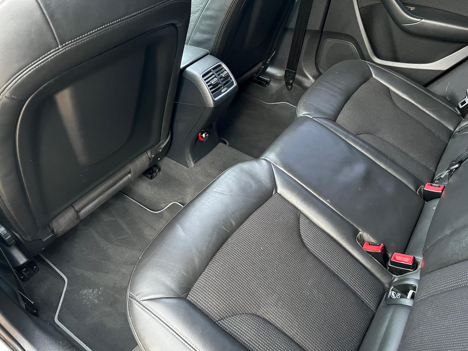 Used Audi Q3 2012 for sale - 77645751: Photo 69