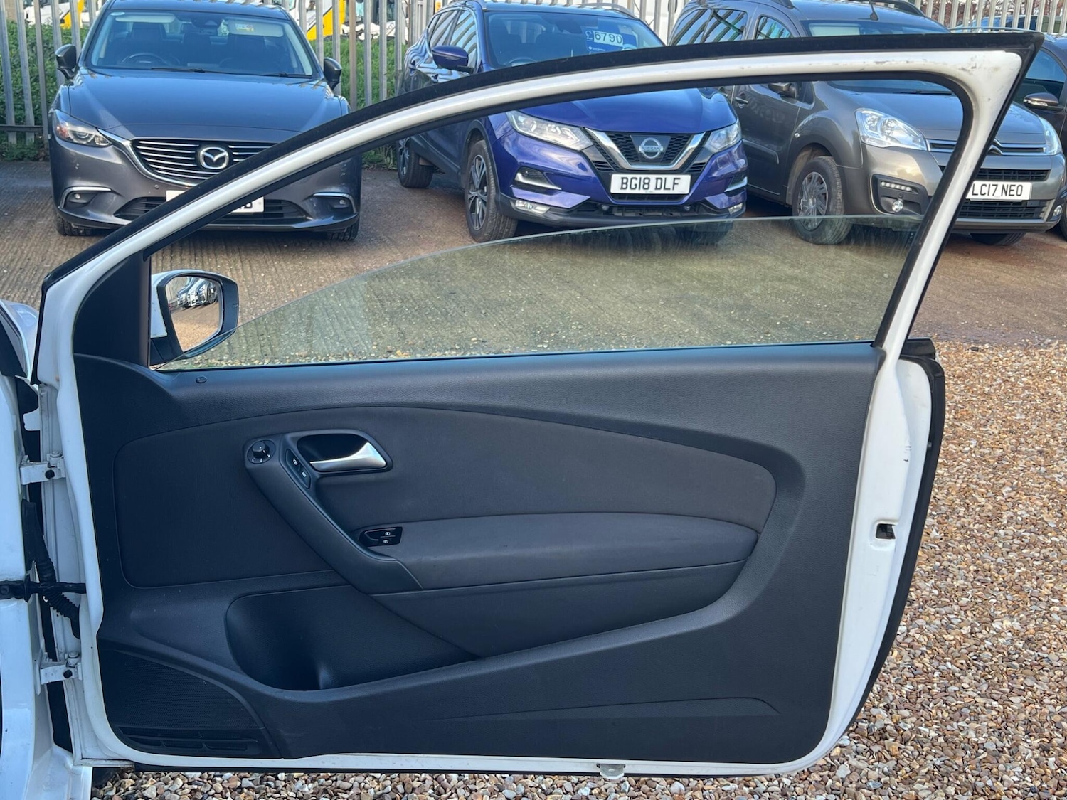 Used Volkswagen Polo 2013 for sale - 76849921: Photo 20