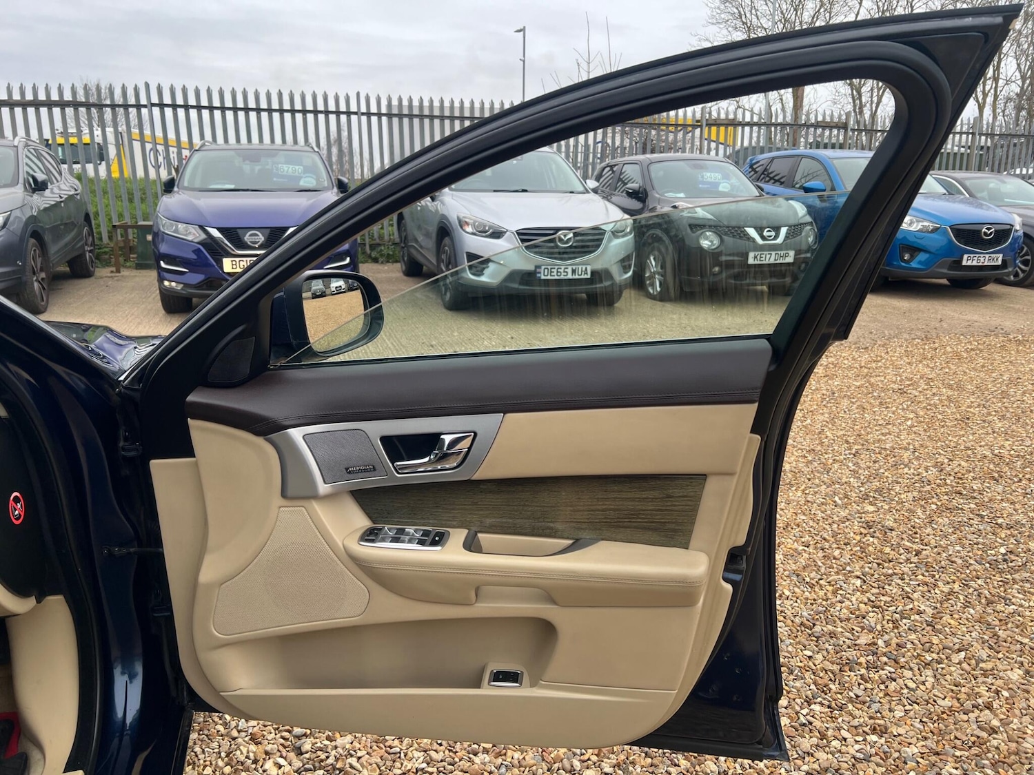 Used Jaguar XF 2013 for sale - 77645941: Photo 23