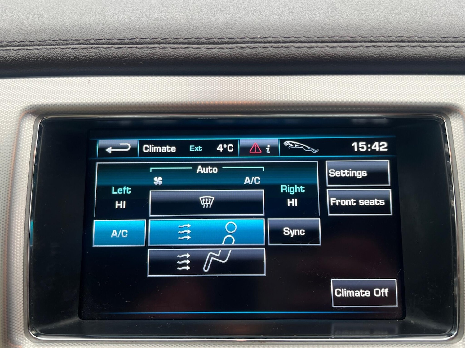 Used Jaguar XF 2013 for sale - 77645941: Photo 43