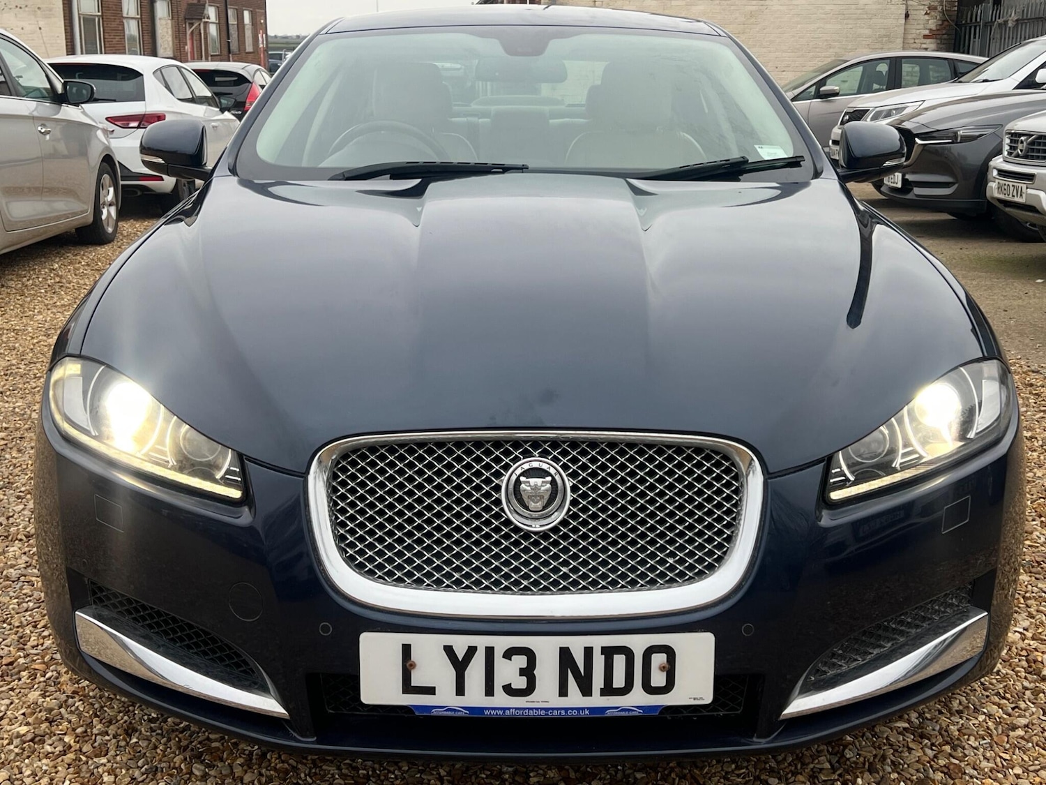 Used Jaguar XF 2013 for sale - 77645941: Photo 6
