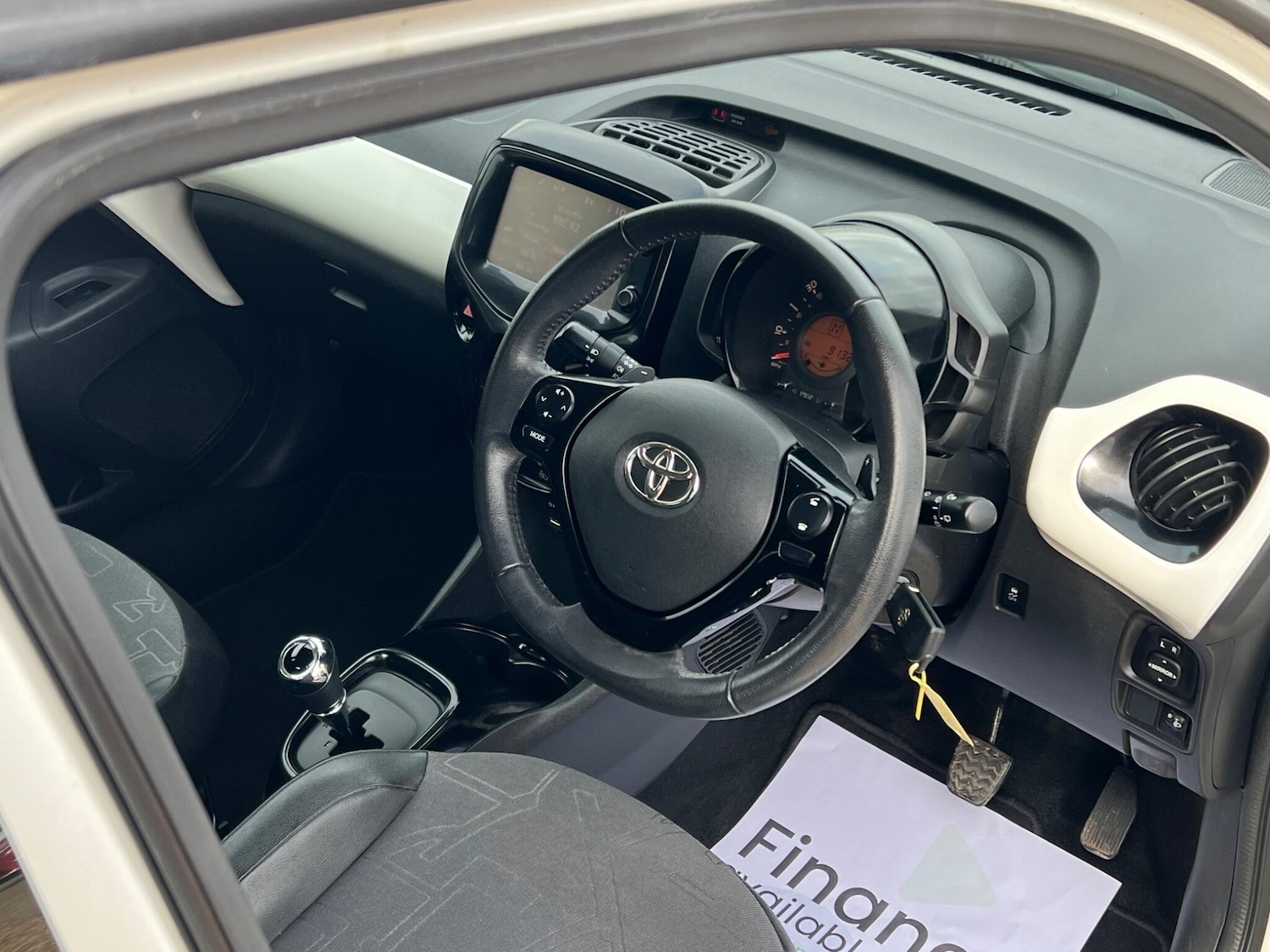 Used Toyota AYGO 2016 for sale - 77496693: Photo 25