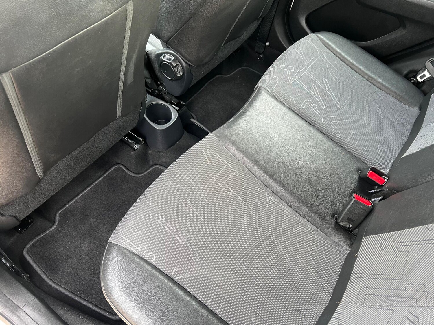 Used Toyota AYGO 2016 for sale - 77496693: Photo 52