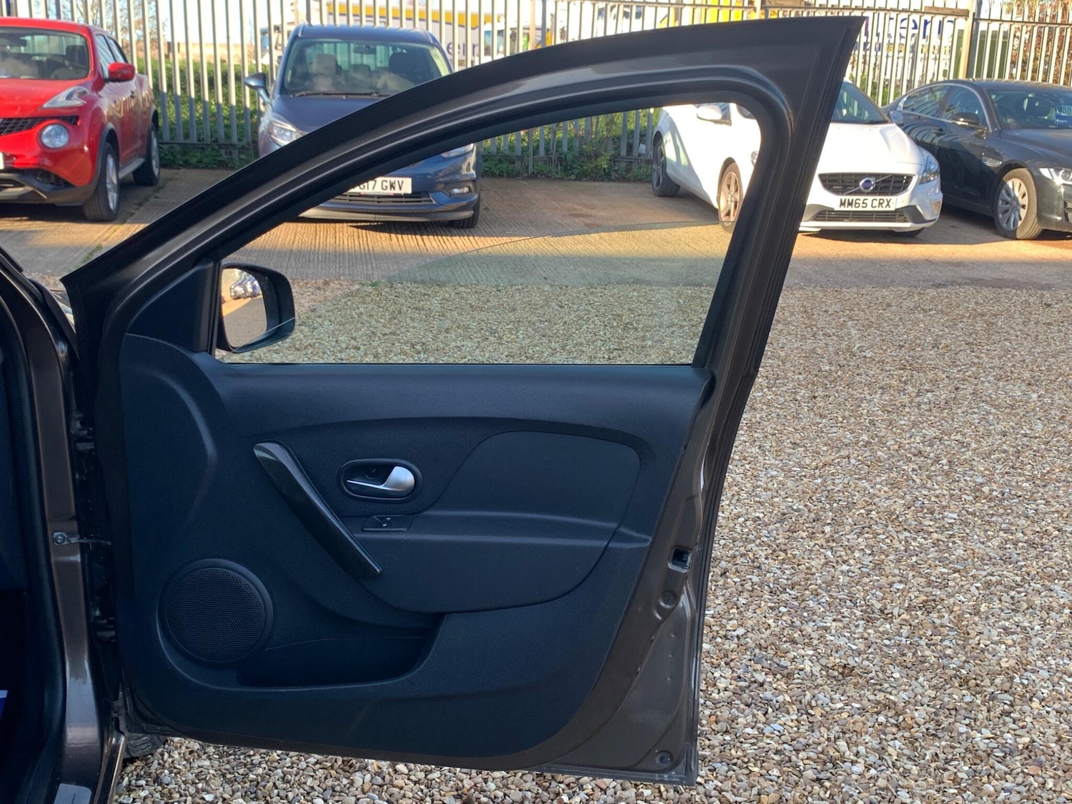 Used Dacia Logan MCV 2017 for sale - 76440879: Photo 20