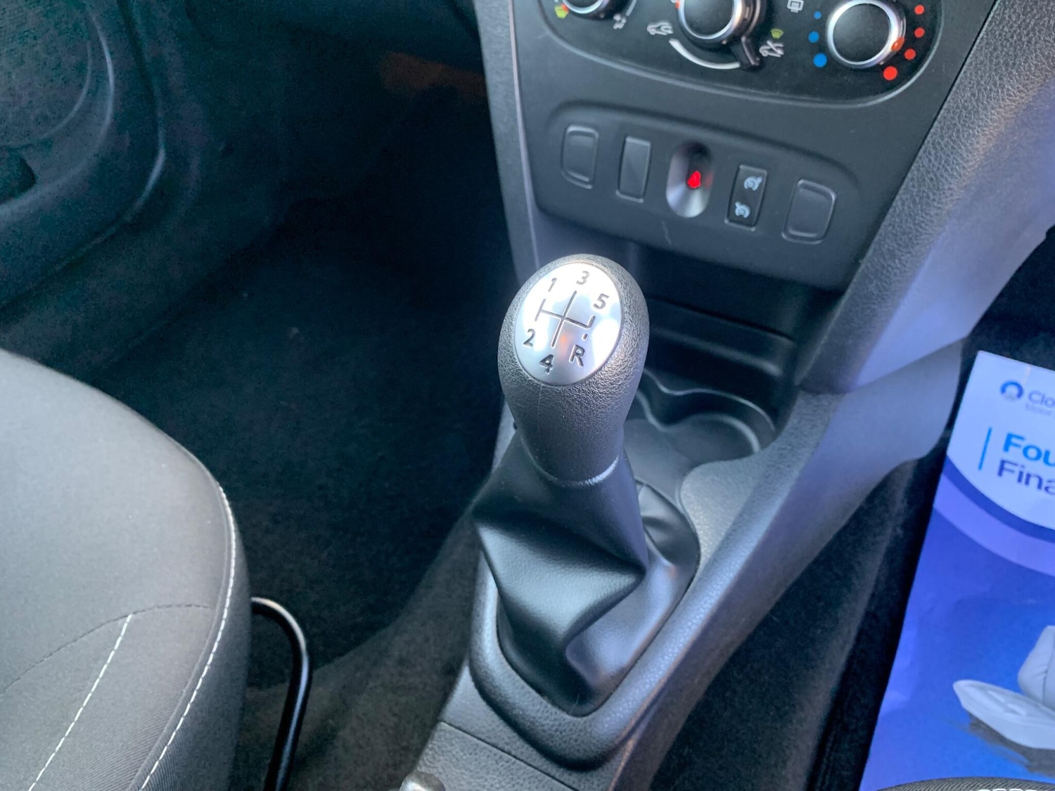 Used Dacia Logan MCV 2017 for sale - 76440879: Photo 42