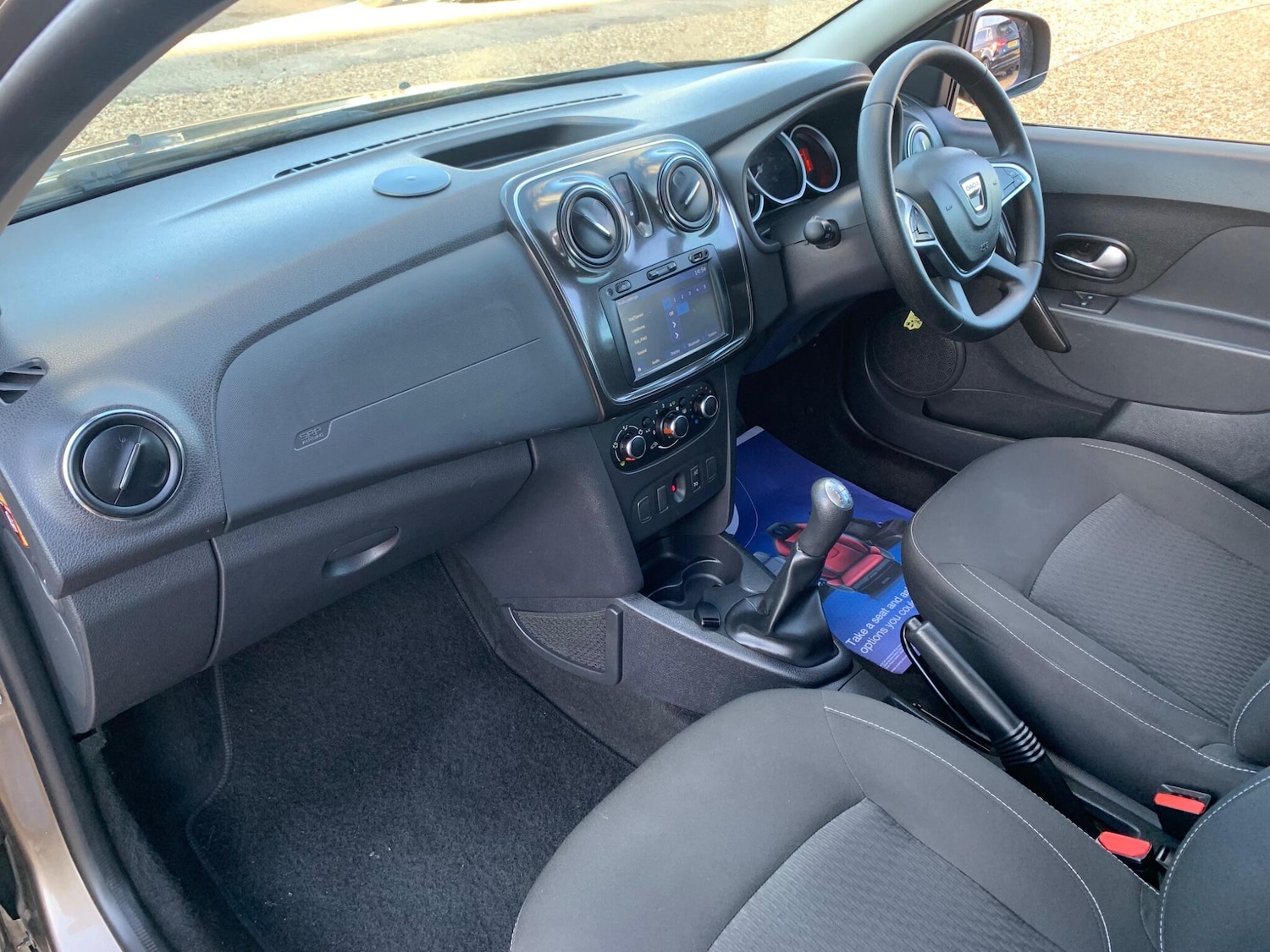 Used Dacia Logan MCV 2017 for sale - 76440879: Photo 46